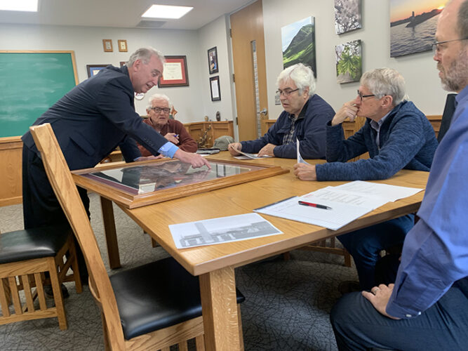 ACC discusses new tower project | News, Sports, Jobs - Vimarsana News
